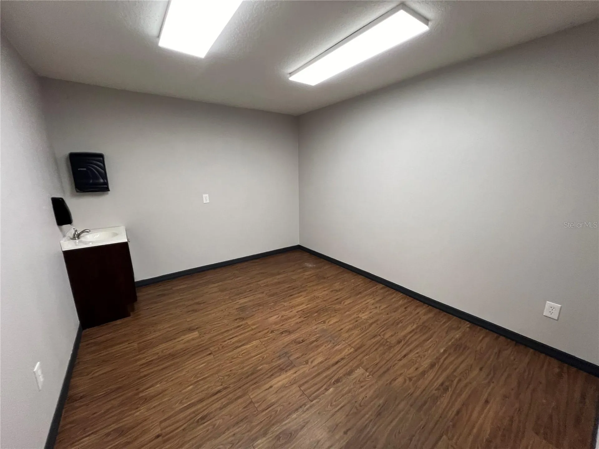 512 S Dale Mabry Highway Tampa FL 33609