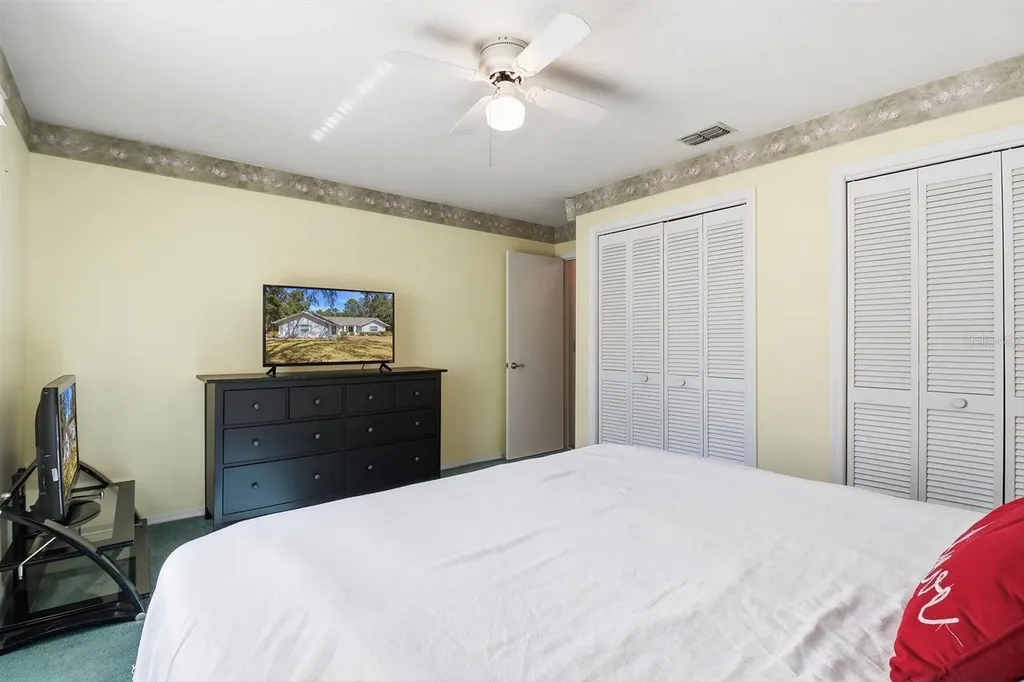 1737 W Olympia Street Hernando FL 34442