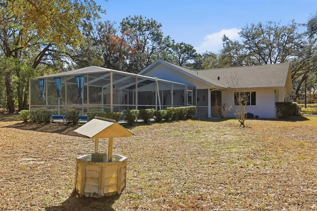 1737 W Olympia Street Hernando FL 34442