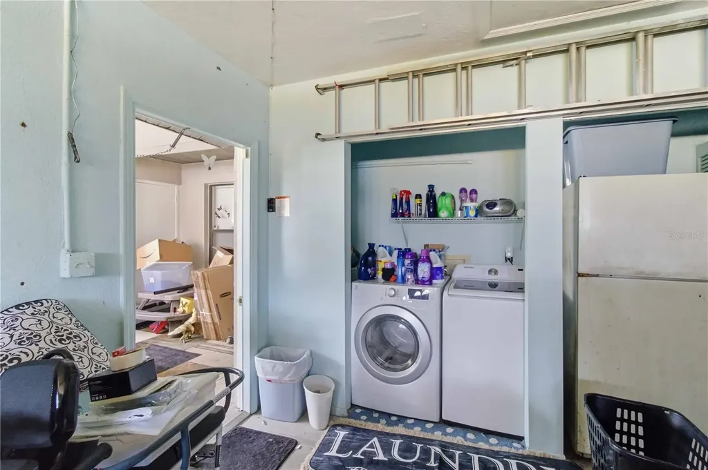 311 40th Court W Palmetto FL 34221
