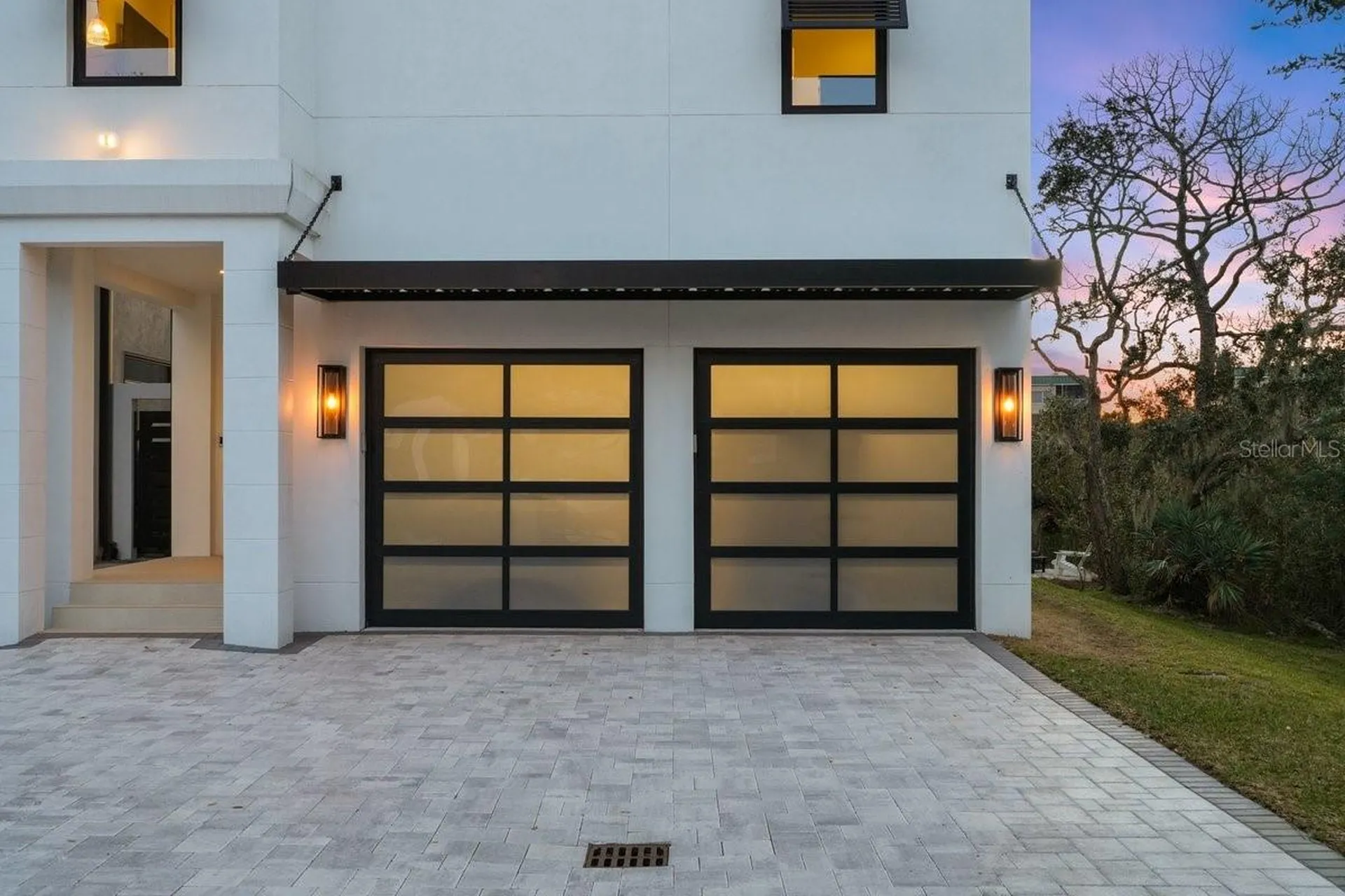 552 S Peninsula Avenue New Smyrna Beach FL 32169