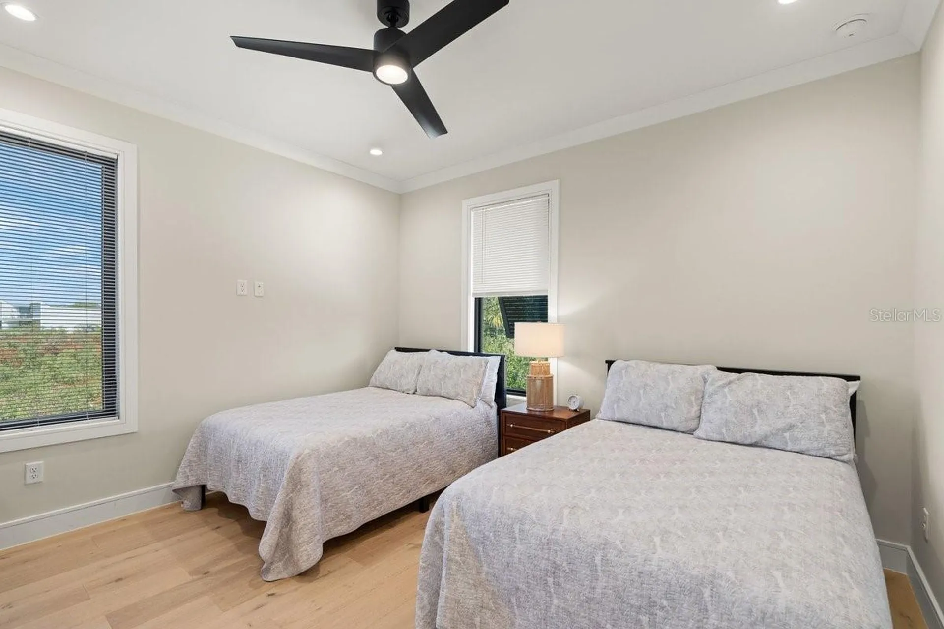 552 S Peninsula Avenue New Smyrna Beach FL 32169