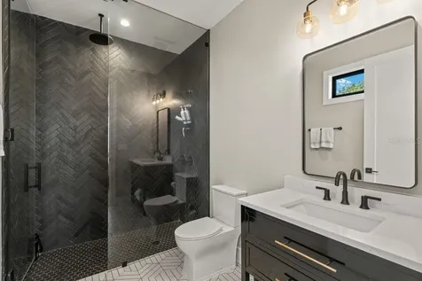 552 S Peninsula Avenue New Smyrna Beach FL 32169