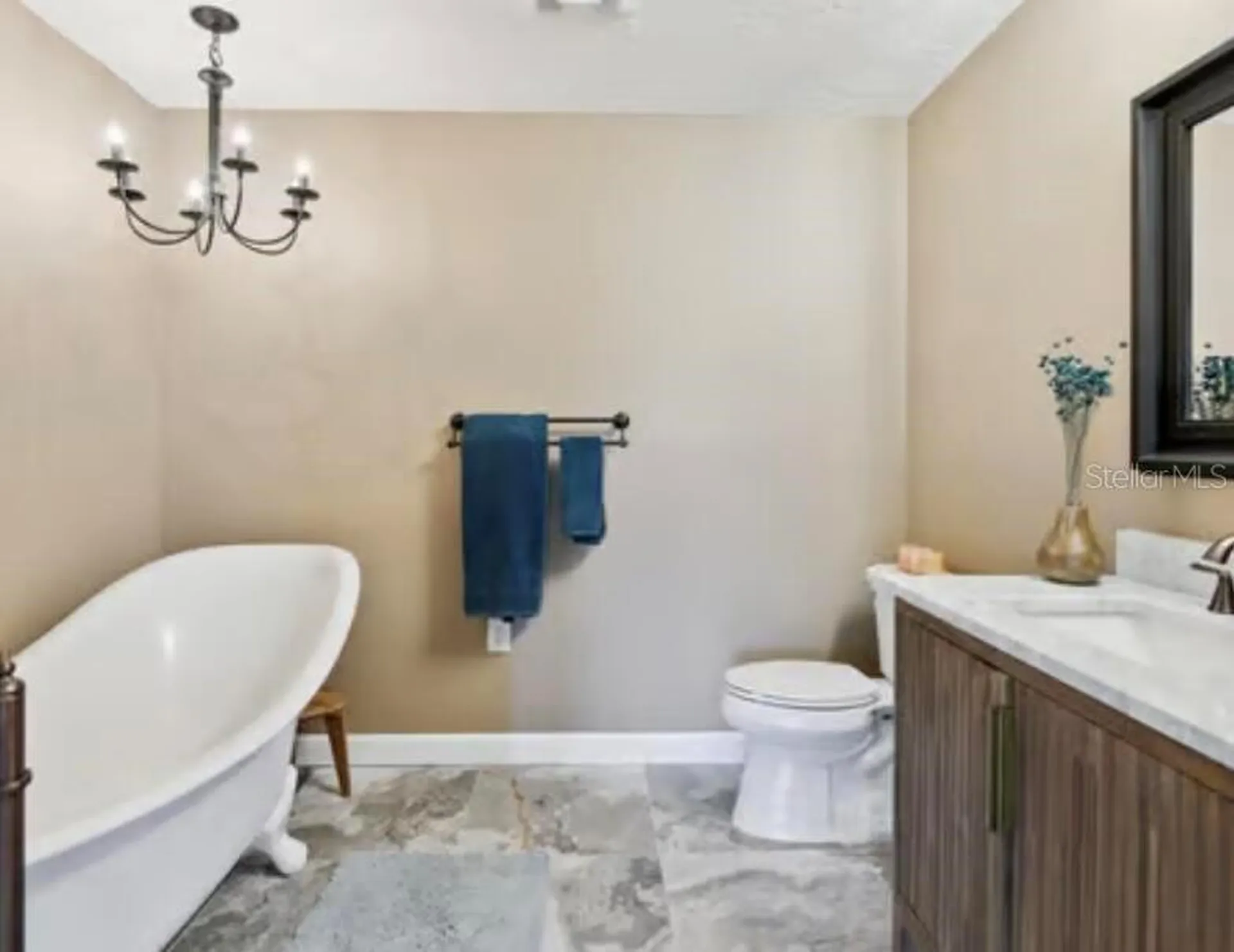 1915 Riverview Boulevard Bradenton FL 34205
