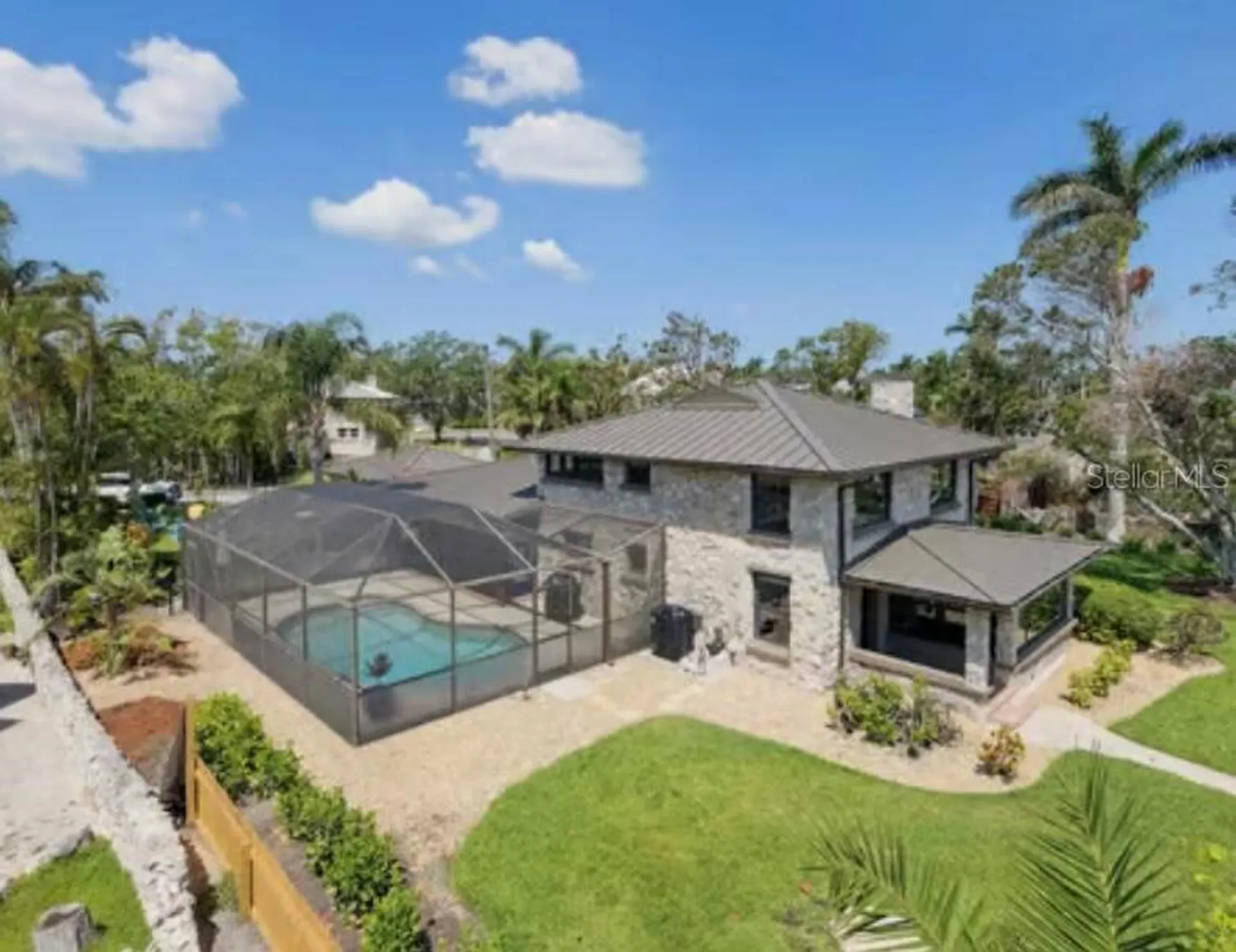 1915 Riverview Boulevard Bradenton FL 34205