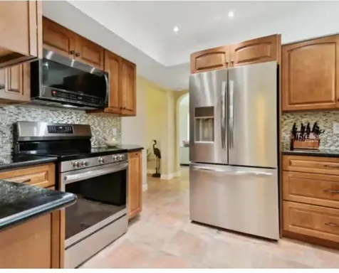 1915 Riverview Boulevard Bradenton FL 34205