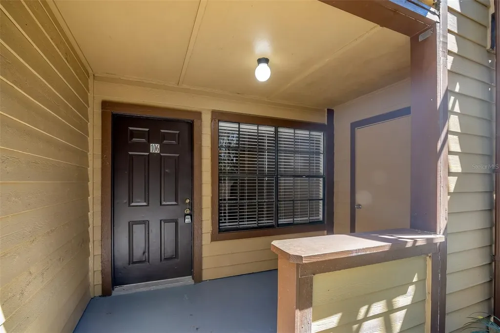 485 Forestway Circle Altamonte Springs FL 32701