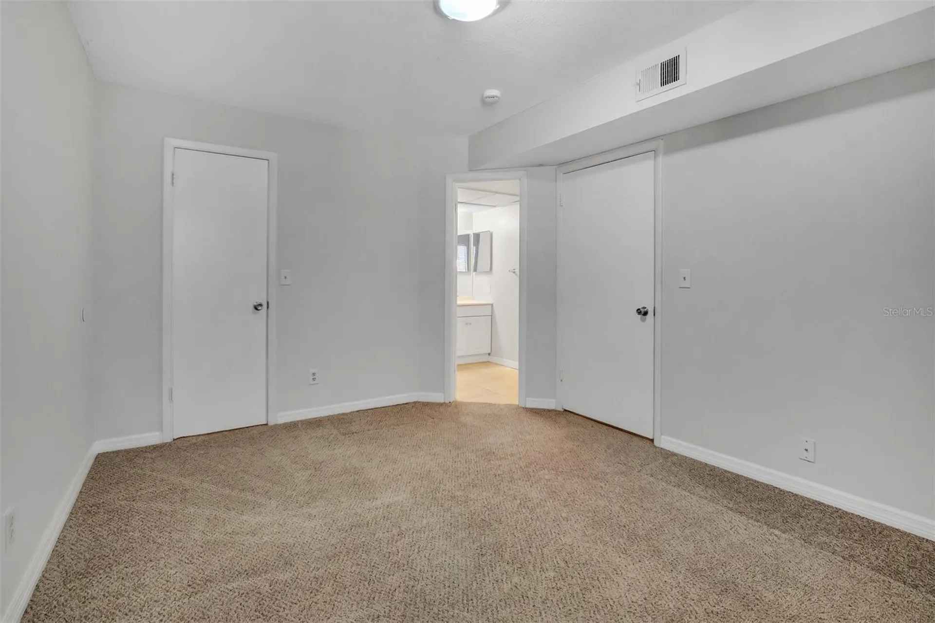 485 Forestway Circle Altamonte Springs FL 32701
