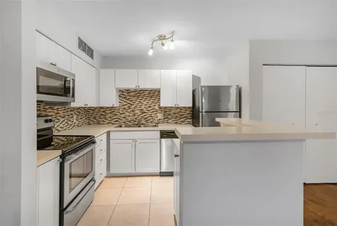 485 Forestway Circle Altamonte Springs FL 32701