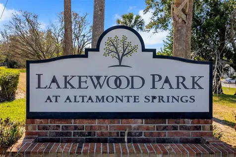 485 Forestway Circle Altamonte Springs FL 32701