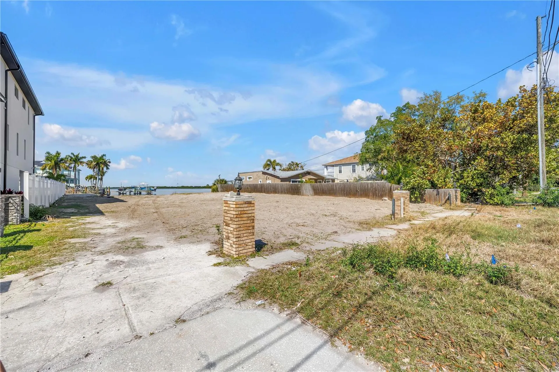 2129 Bayou Grande Boulevard NE St Petersburg FL 33703