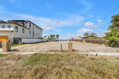 2129 Bayou Grande Boulevard NE St Petersburg FL 33703