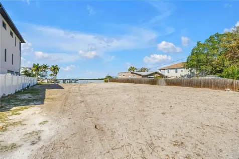 2129 Bayou Grande Boulevard NE St Petersburg FL 33703
