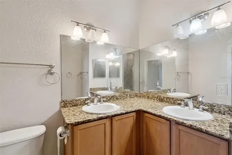 1035 Green Gate Groveland FL 34736