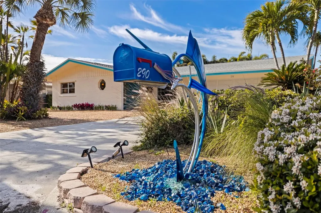 290 1st Street W Tierra Verde FL 33715