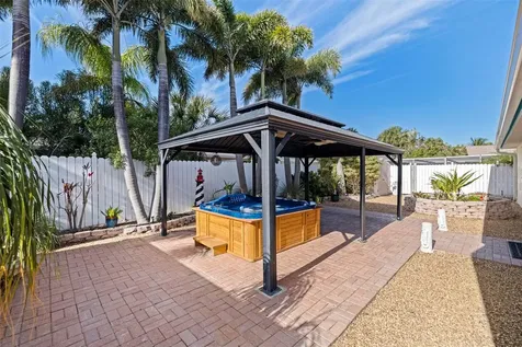 290 1st Street W Tierra Verde FL 33715