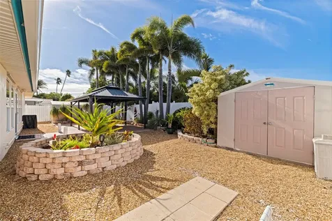 290 1st Street W Tierra Verde FL 33715