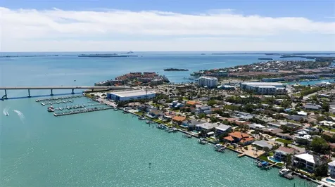 290 1st Street W Tierra Verde FL 33715