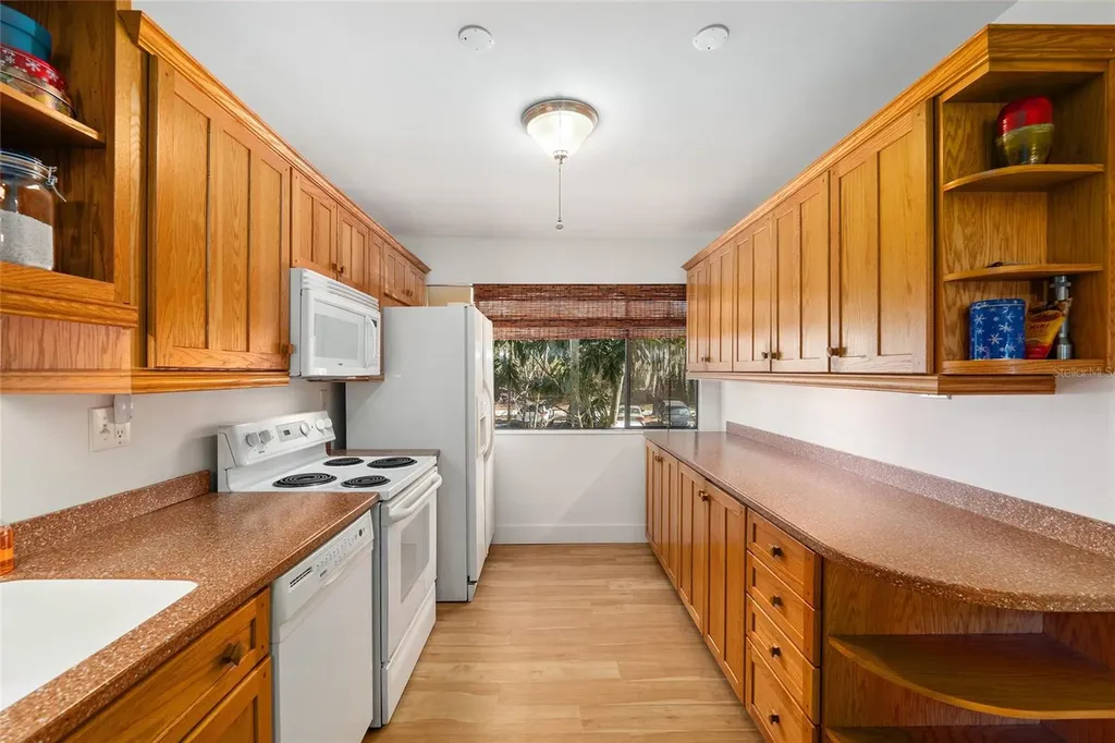 2674 SW 14th Drive Gainesville FL 32608