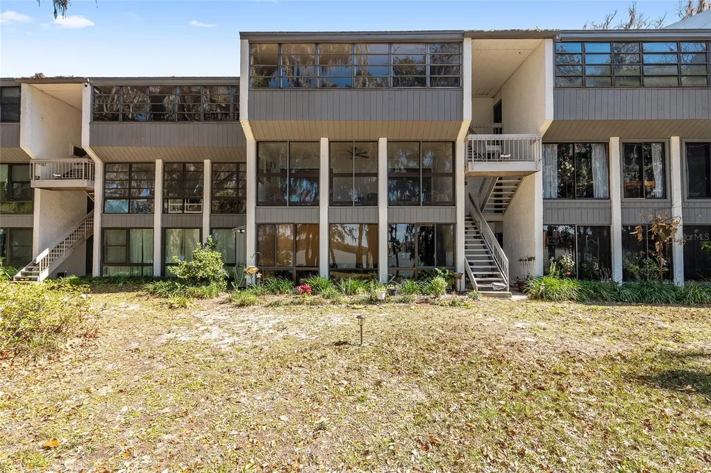 2674 SW 14th Drive Gainesville FL 32608