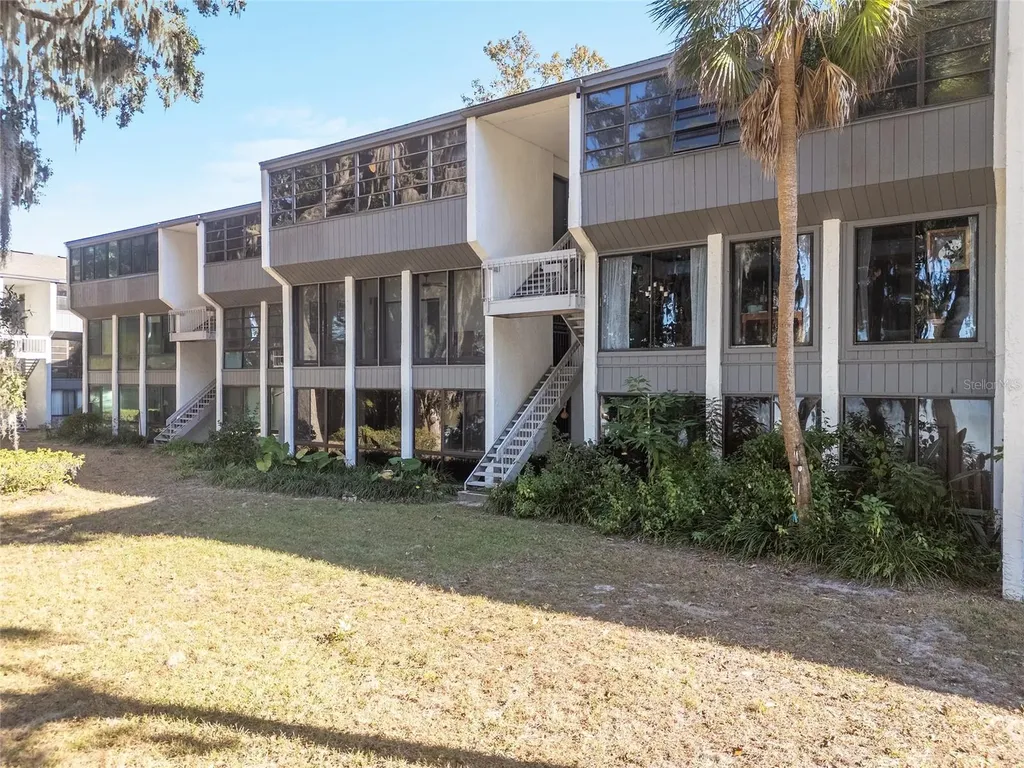 2674 SW 14th Drive Gainesville FL 32608