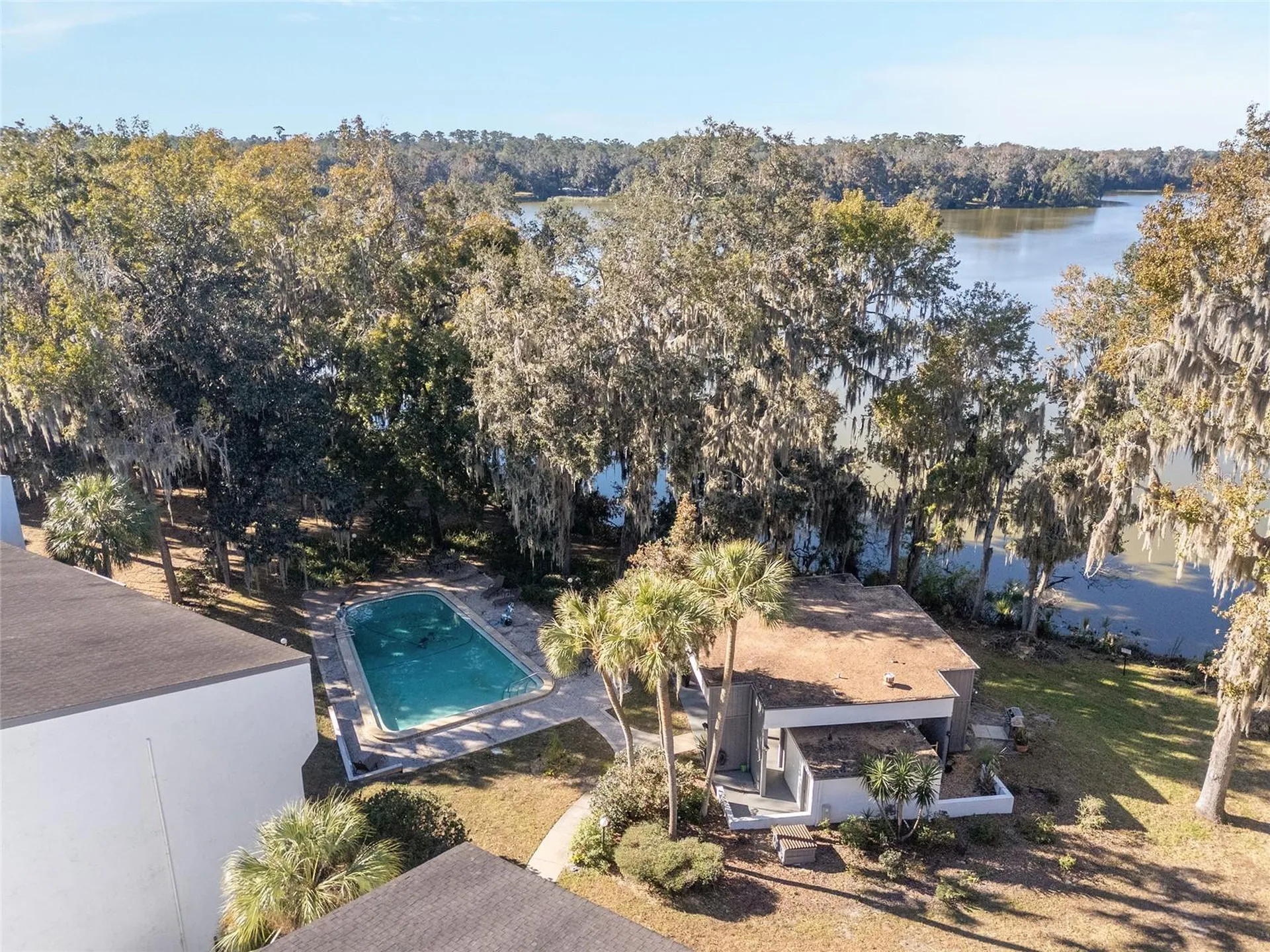 2674 SW 14th Drive Gainesville FL 32608