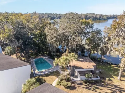 2674 SW 14th Drive Gainesville FL 32608