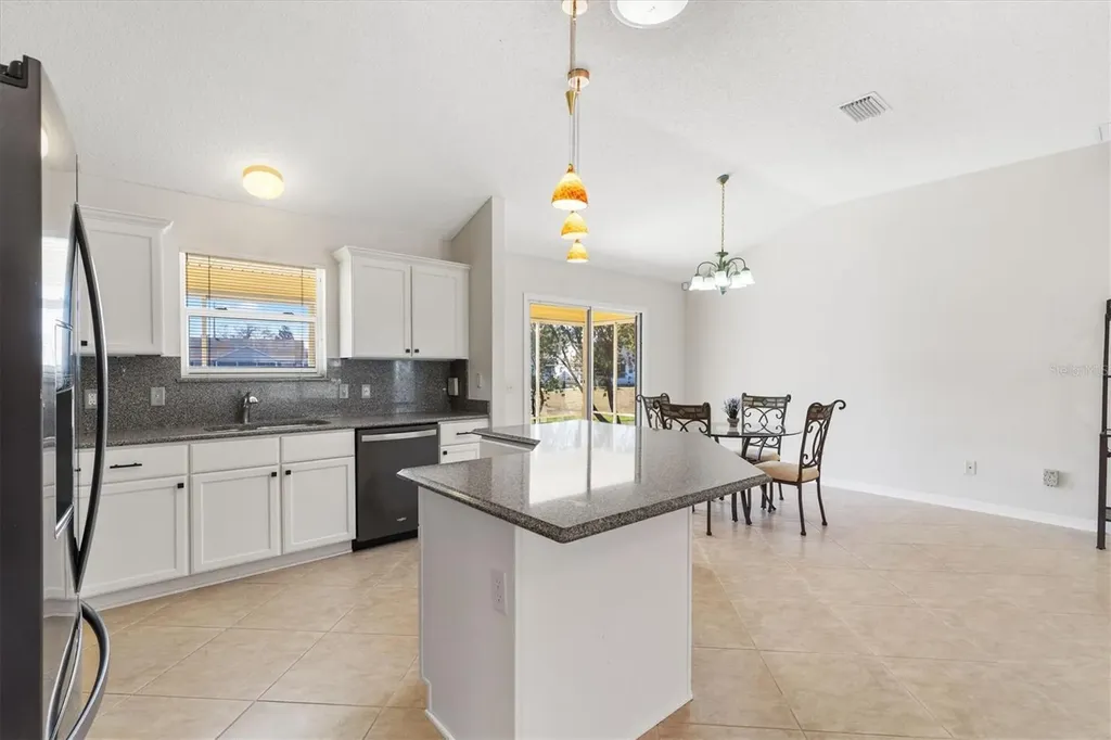 17109 SE 93rd Yondel Circle The Villages FL 32162