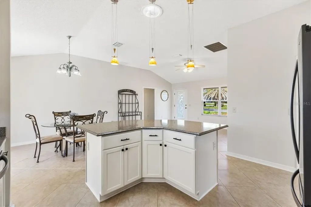 17109 SE 93rd Yondel Circle The Villages FL 32162