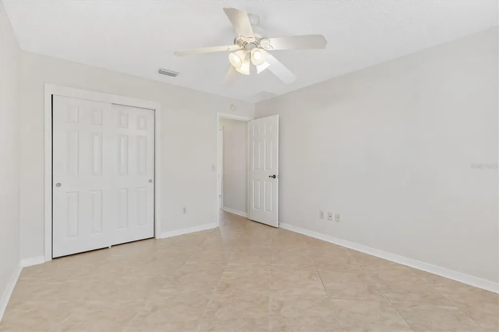 17109 SE 93rd Yondel Circle The Villages FL 32162