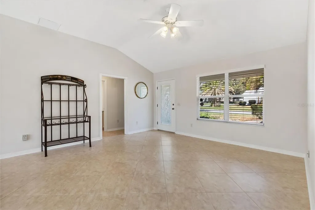 17109 SE 93rd Yondel Circle The Villages FL 32162