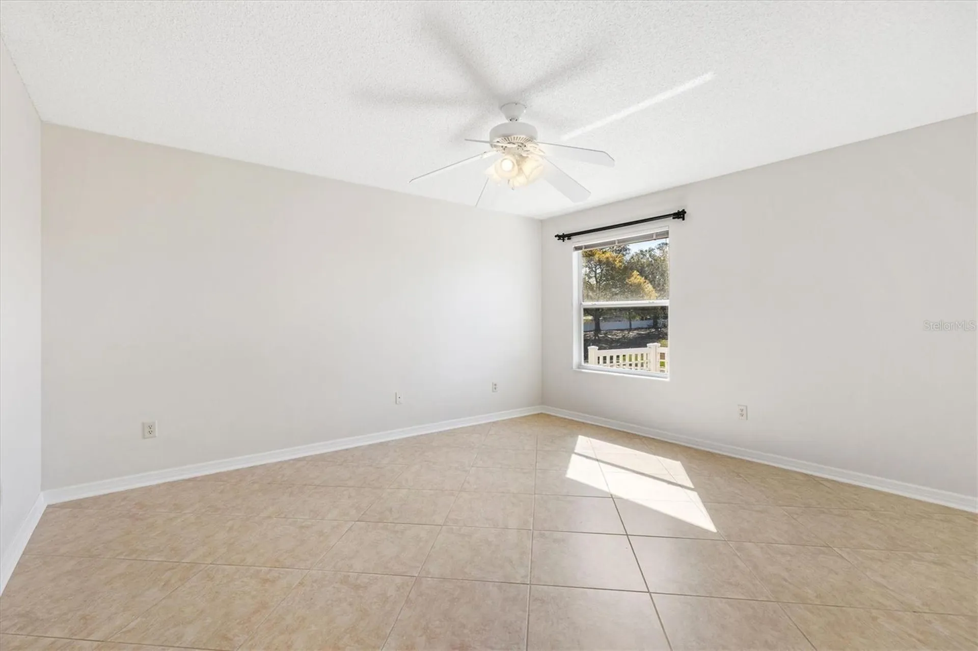 17109 SE 93rd Yondel Circle The Villages FL 32162