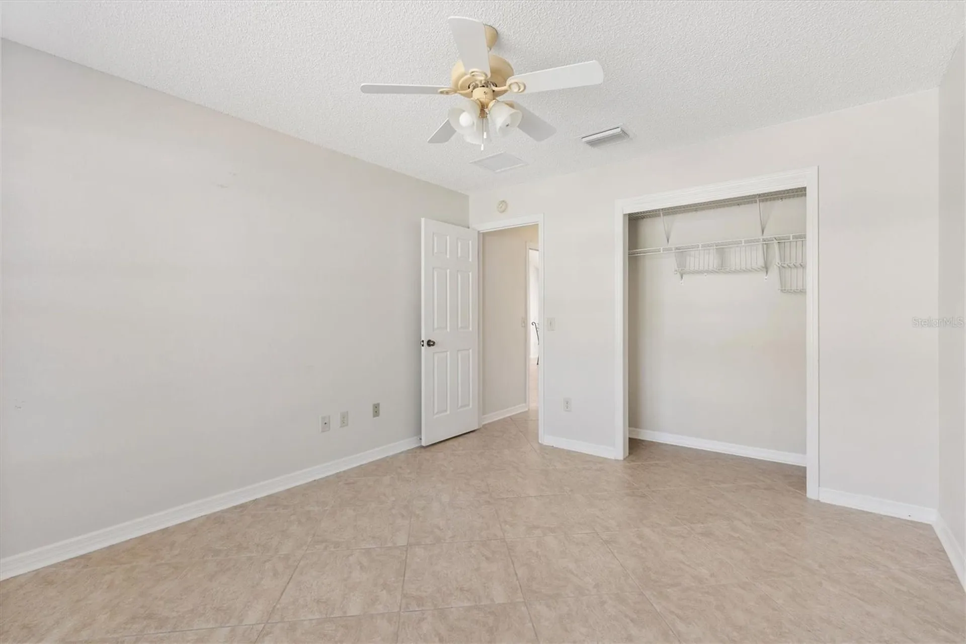 17109 SE 93rd Yondel Circle The Villages FL 32162