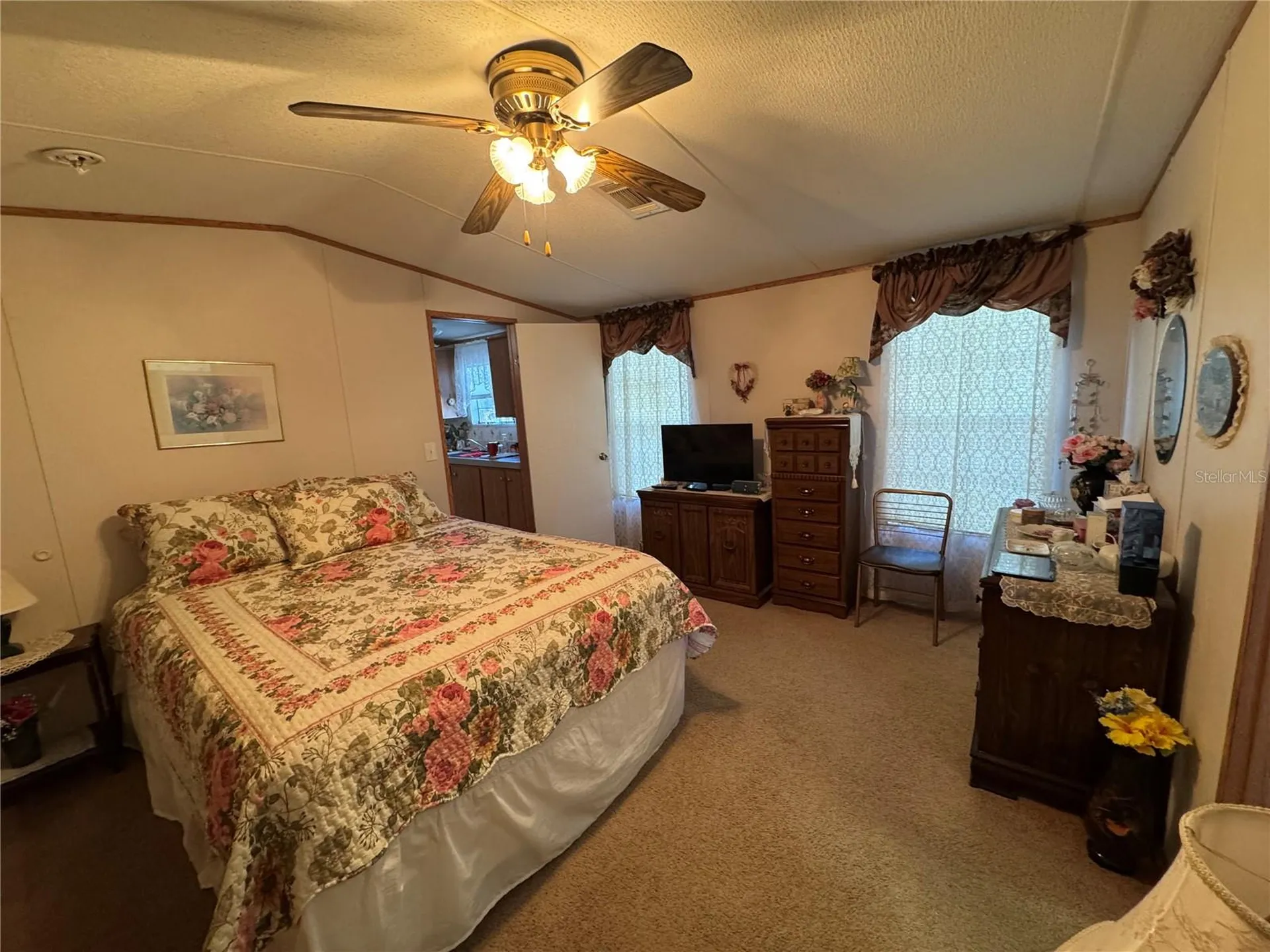 320 E 8th Street Frostproof FL 33843