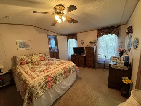 320 E 8th Street Frostproof FL 33843