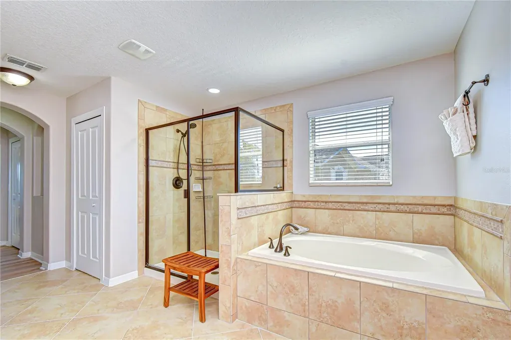 19914 Bluff Oak Boulevard Tampa FL 33647