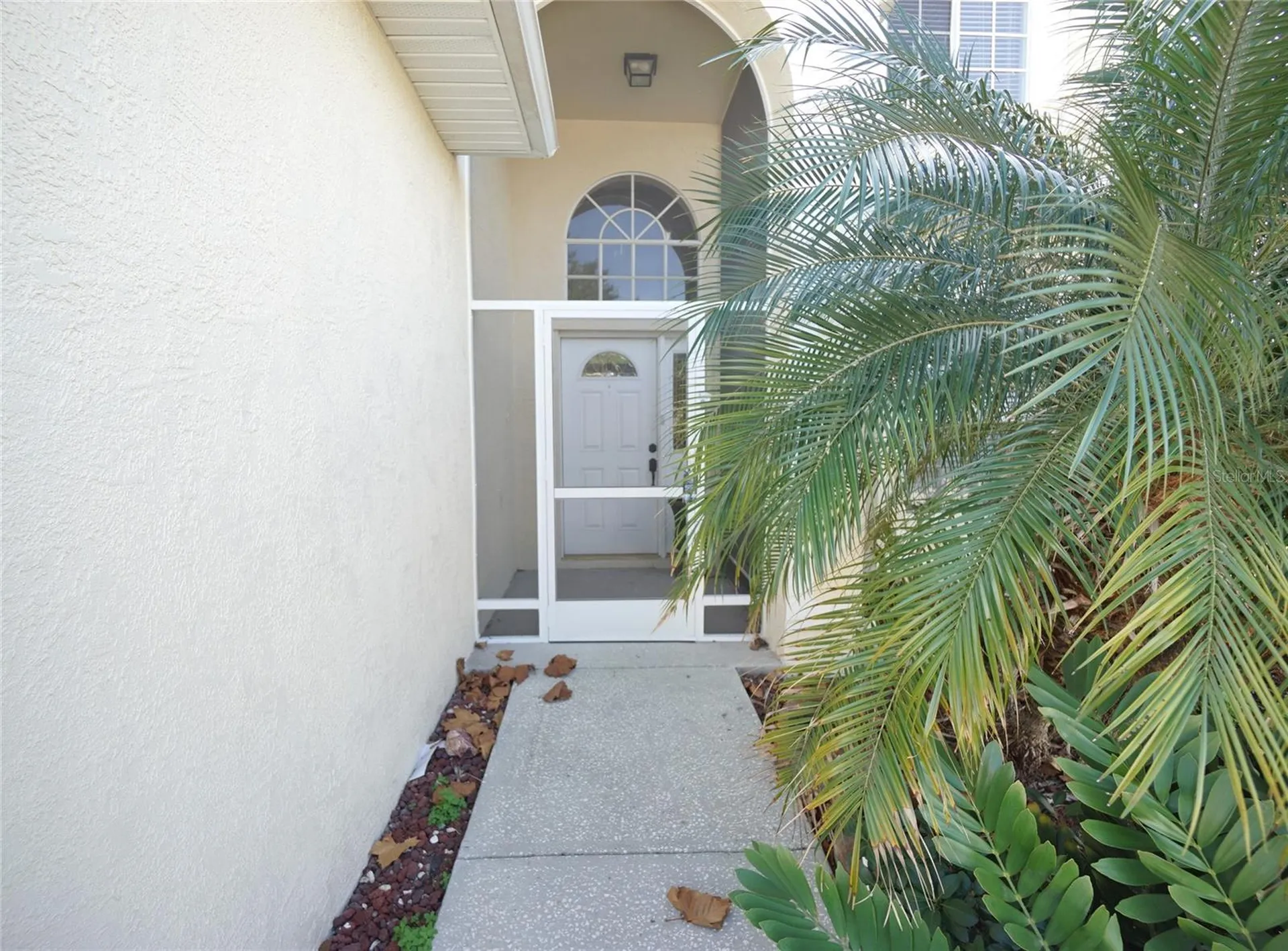 10905 Capstan Lake Drive Riverview FL 33579