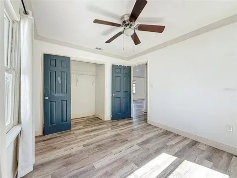 12832 Mountain Road New Port Richey FL 34654
