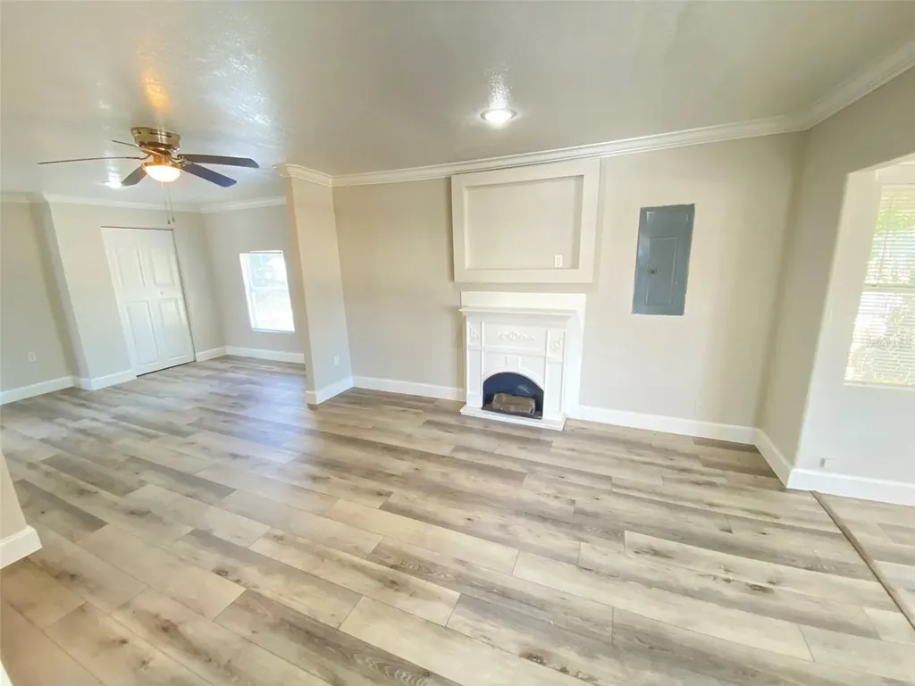 812 W Livingston Street Orlando FL 32805