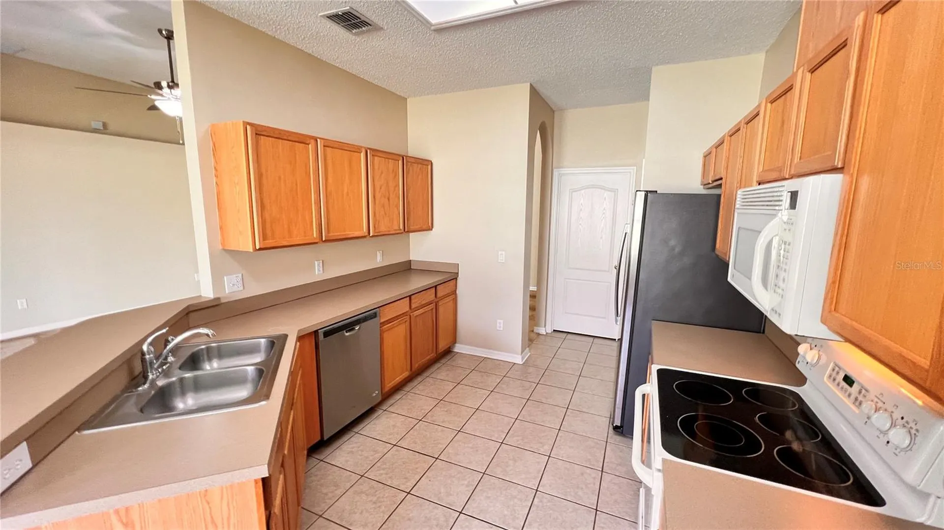 9906 Shadow Creek Drive Orlando FL 32832