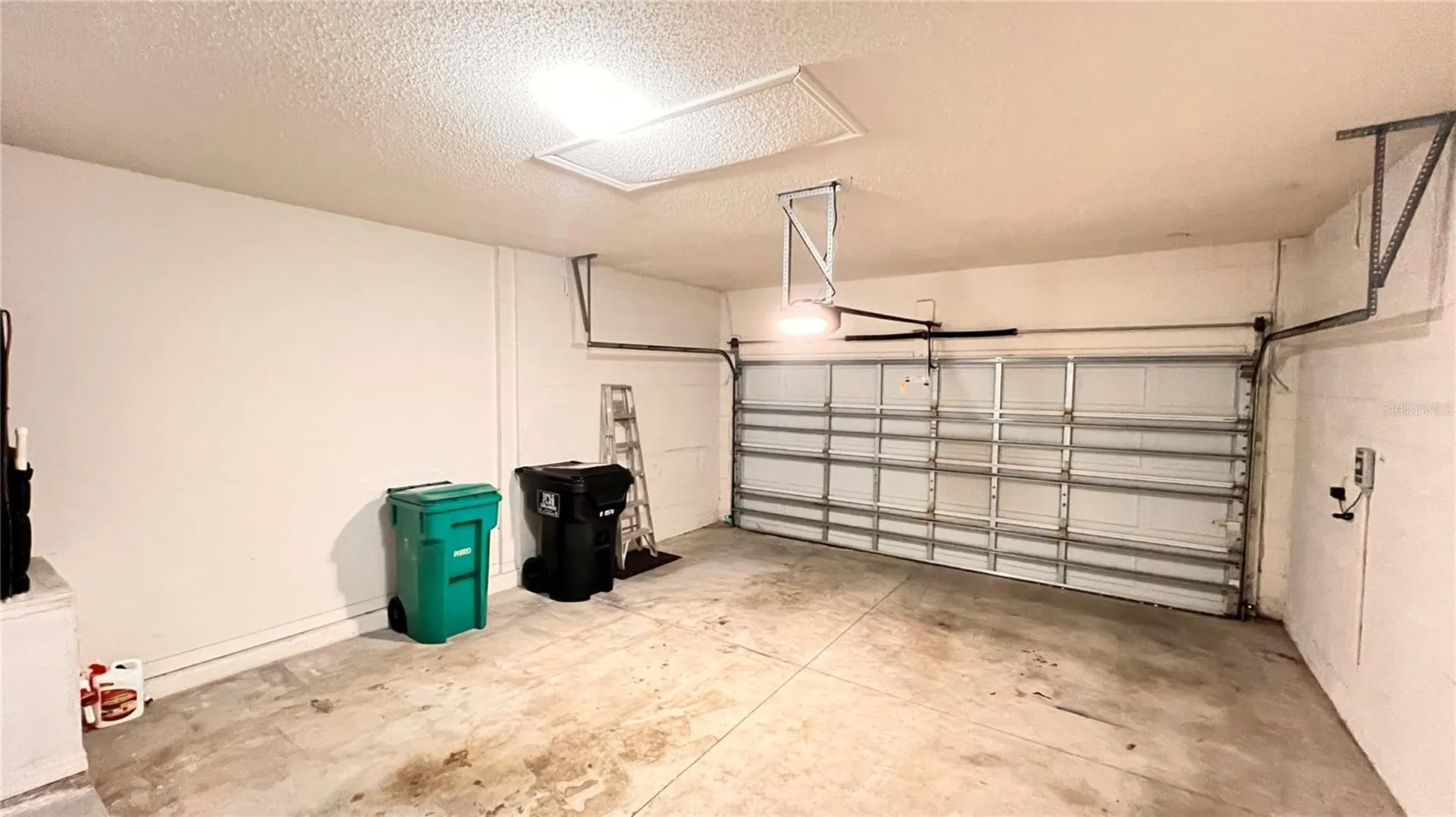 9906 Shadow Creek Drive Orlando FL 32832