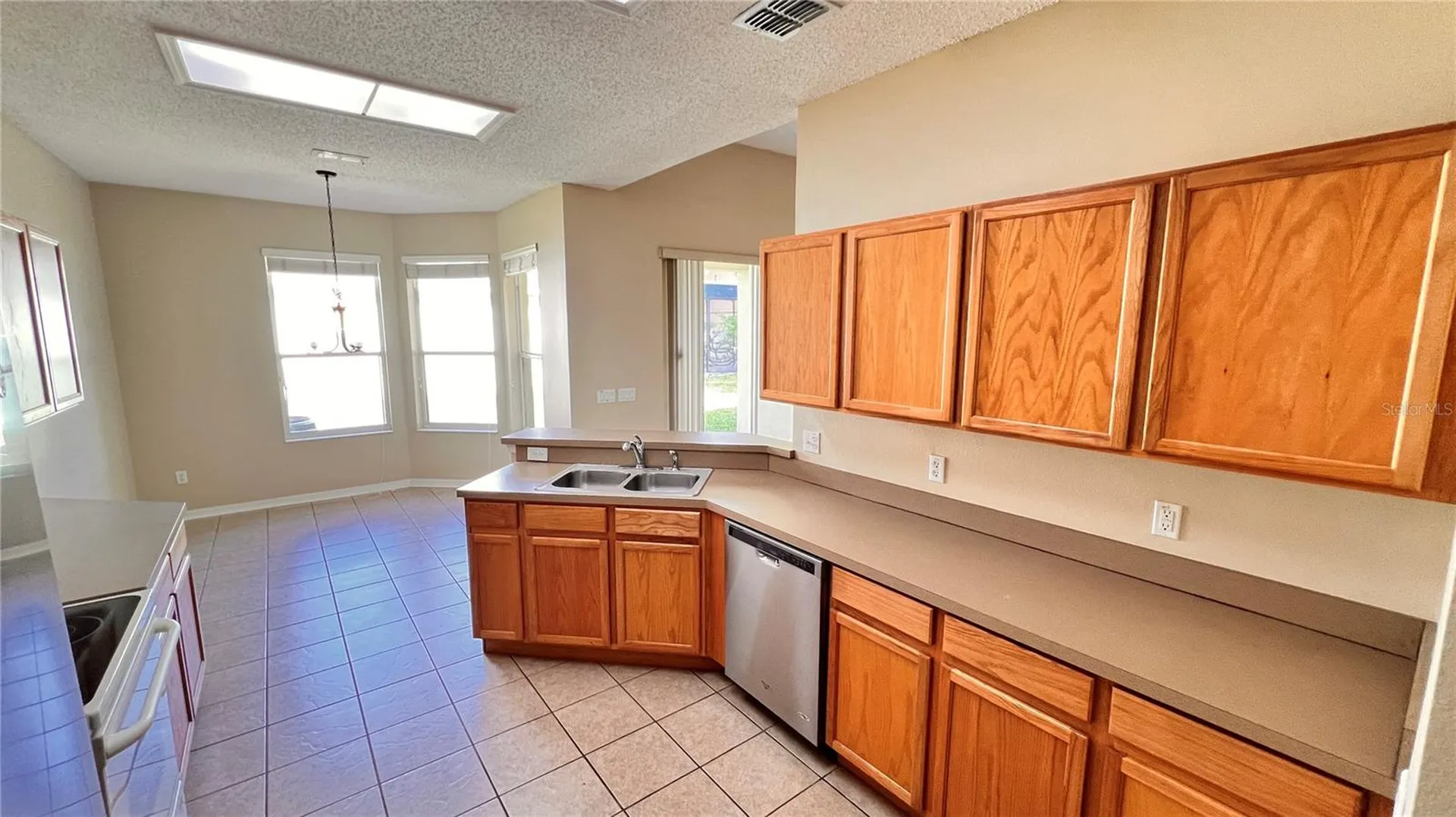 9906 Shadow Creek Drive Orlando FL 32832