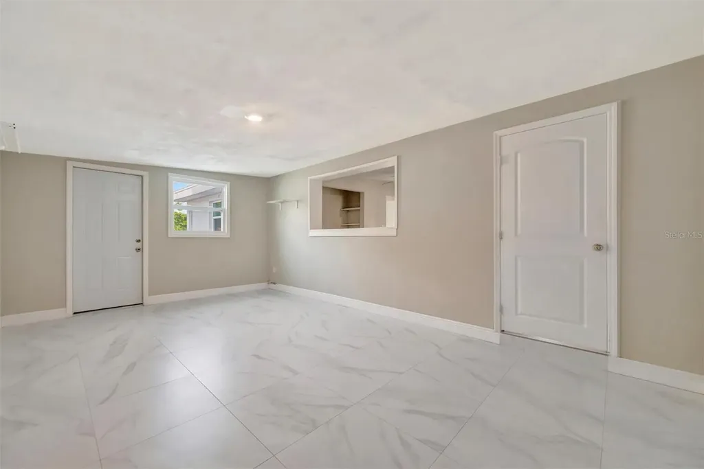 6607 Georgia Avenue Bradenton FL 34207