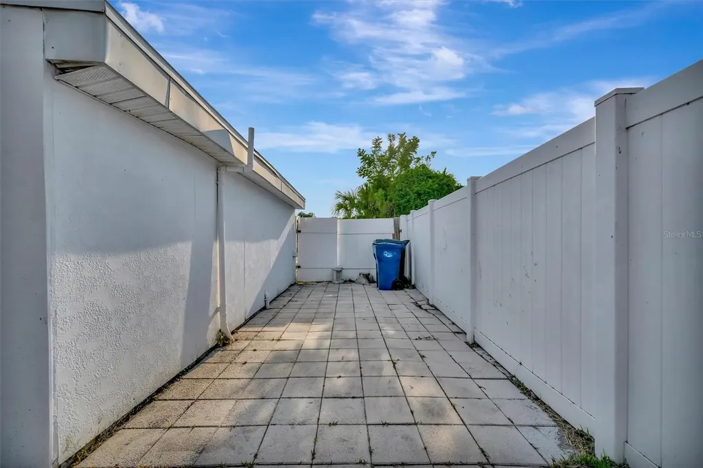6607 Georgia Avenue Bradenton FL 34207
