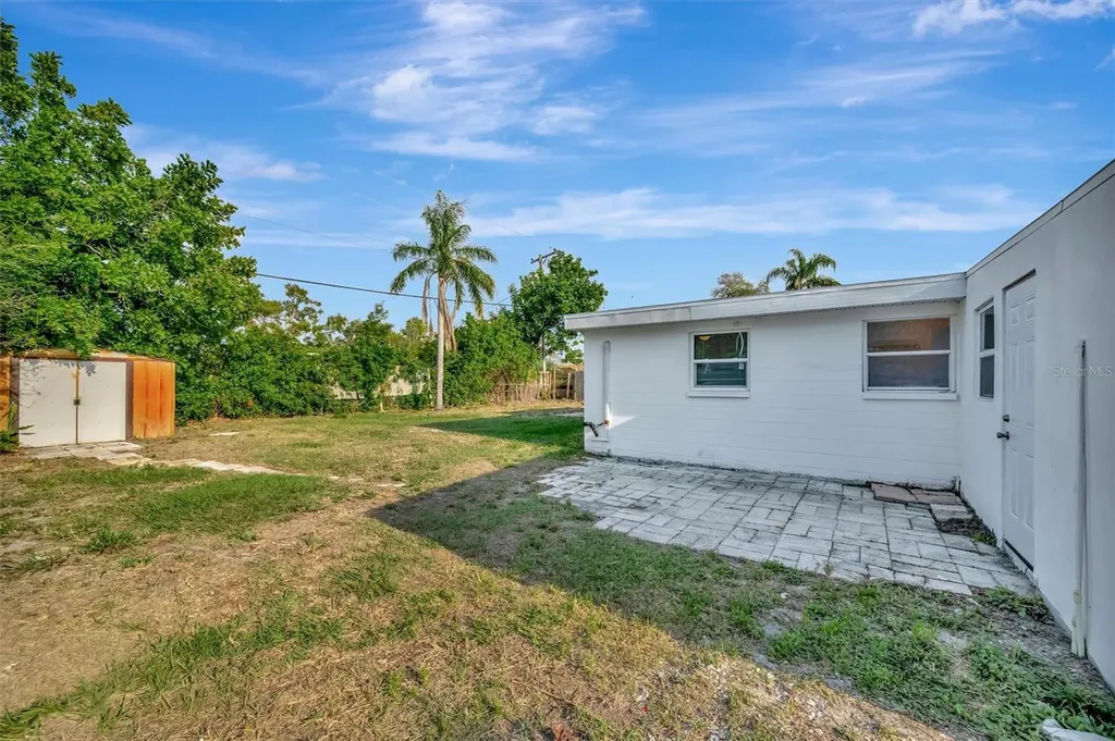 6607 Georgia Avenue Bradenton FL 34207