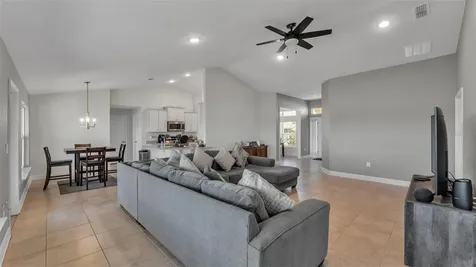 4724 Brookshire Court Lake Wales FL 33898