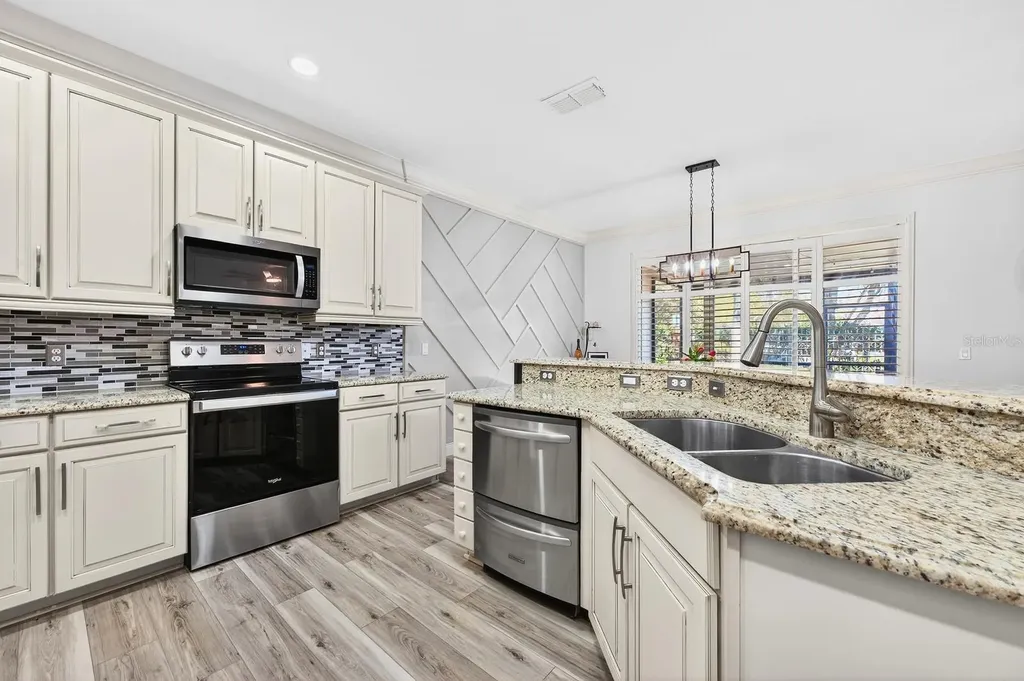 10403 Belfry Circle Orlando FL 32832