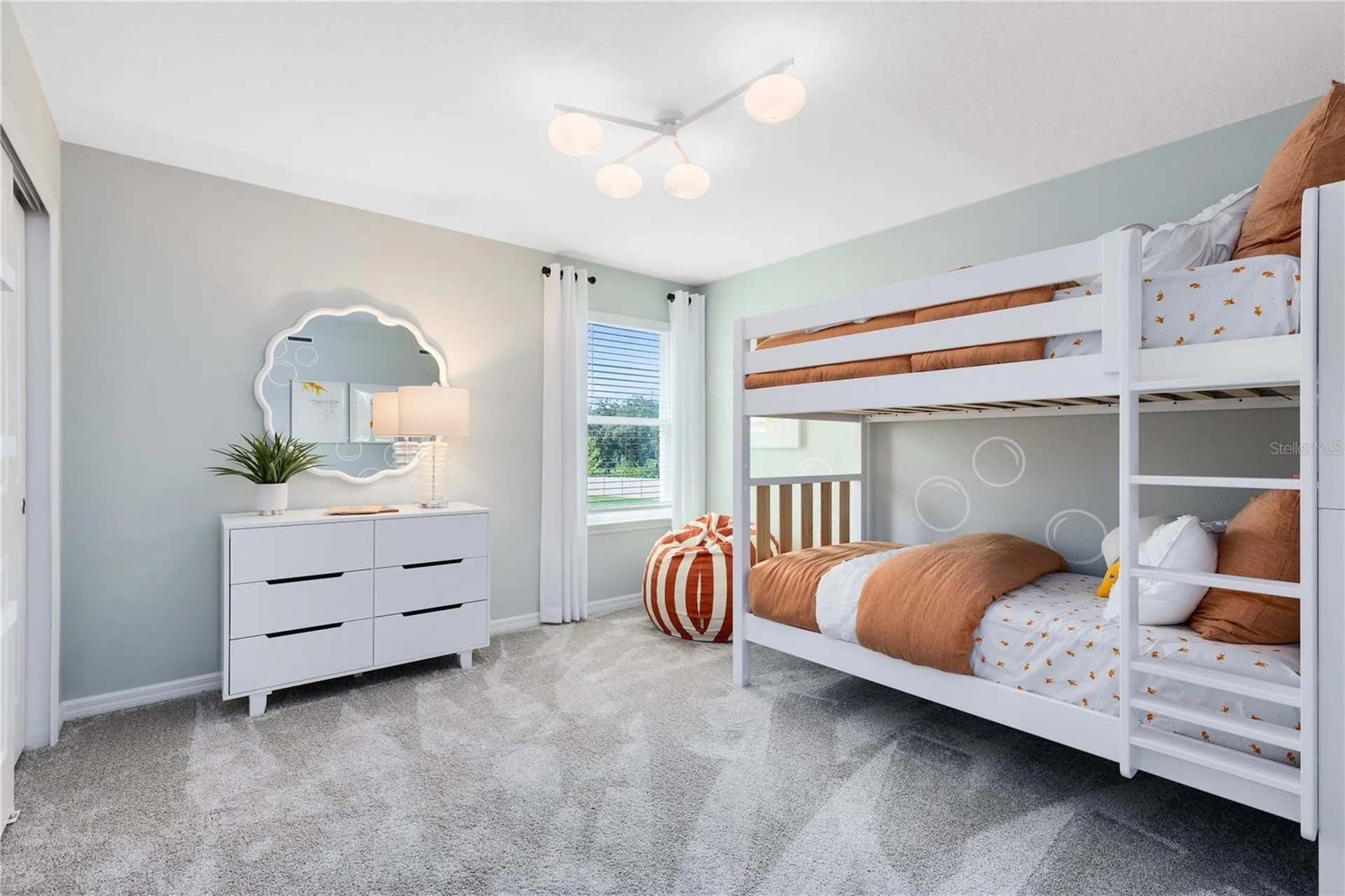 4280 Chester Springs Boulevard Davenport FL 33837
