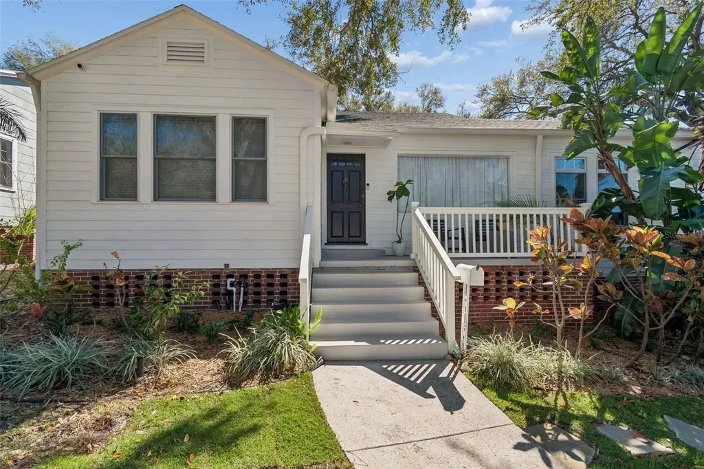 1003 E Clifton Street Tampa FL 33604