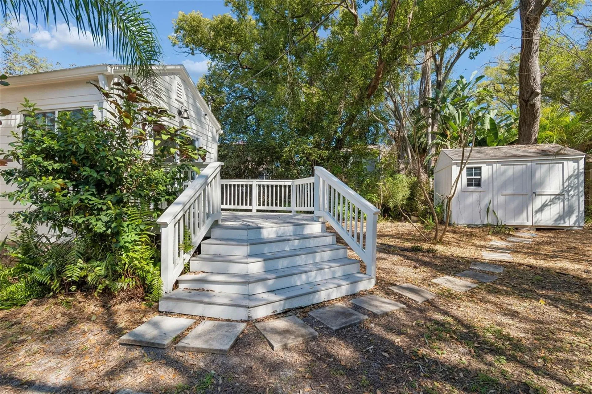 1003 E Clifton Street Tampa FL 33604